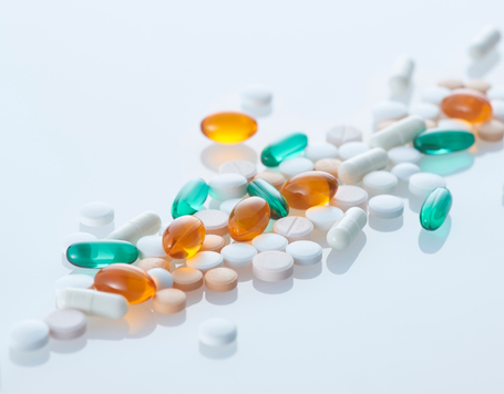 Zusätzliche Medikamente bei einer Haartransplantation mit Finasterid und Minoxidil